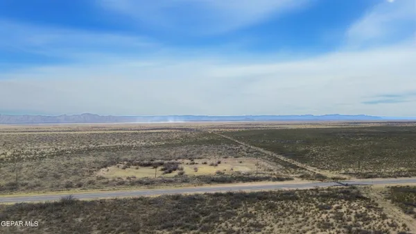 $98,000 | 88 Ranch Road 1576, Salt Flat, TX 79847