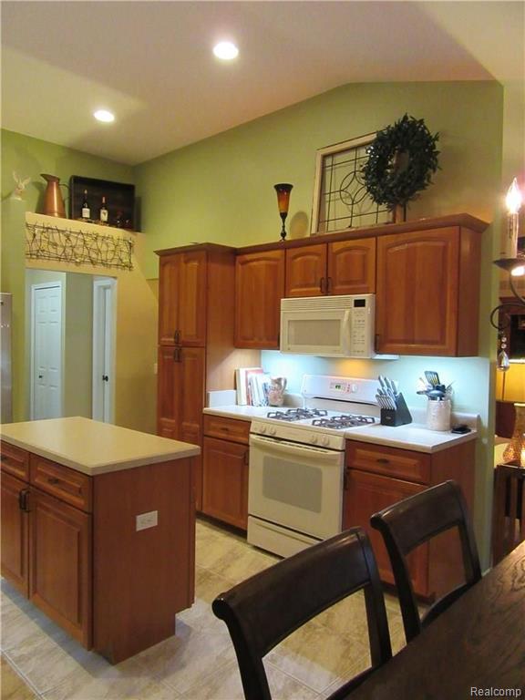 21460 Timber Ridge Drive Woodhaven, MI 48183 - Photo 27 of 50