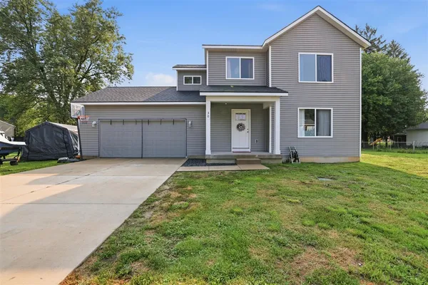 $419,900 | 30 Ecklund Street, Sparta, MI 49345