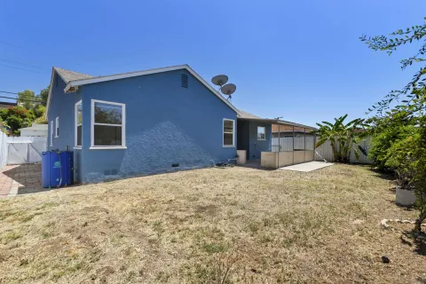 $775,000 | 1936 Parrot Street, San Diego, CA 92105