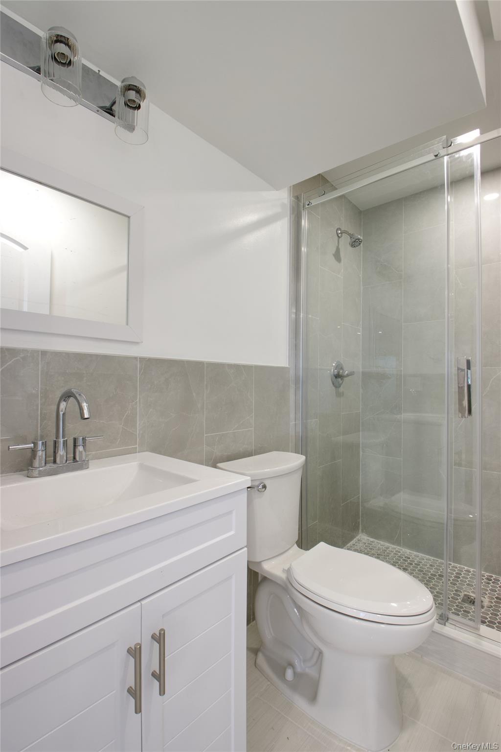 46 Linwood Road North, Unit A AND B Port Washington, NY 11050 - Photo 19 of 24