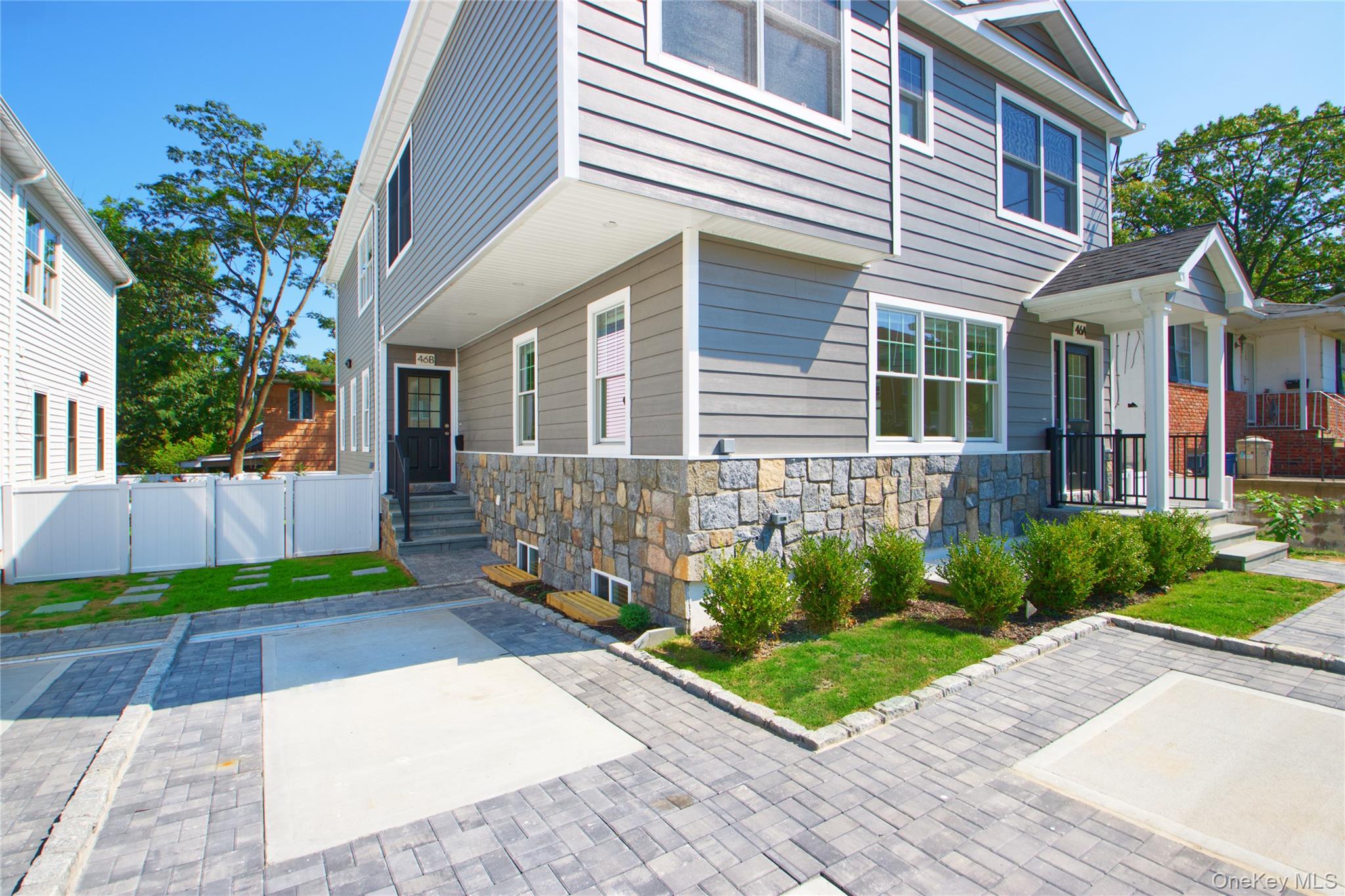 46 Linwood Road North, Unit A AND B Port Washington, NY 11050 - Photo 4 of 24