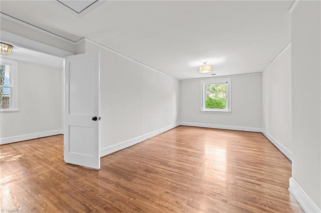 209 Edgedale Drive High Point, NC 27262 - Photo 26 of 40 Upstairs Bedroom #3/Primary