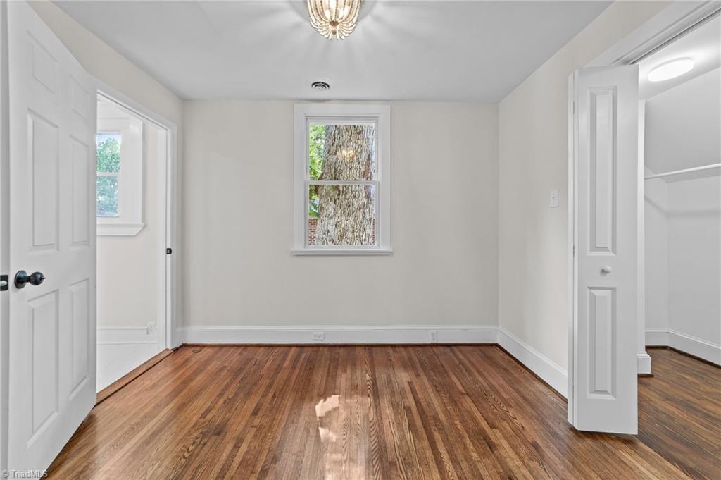 209 Edgedale Drive High Point, NC 27262 - Photo 28 of 40 Upstairs Bedroom #3/Primary/flex space