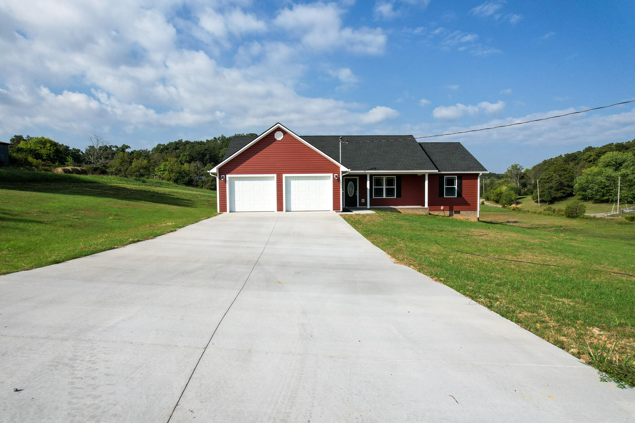 295 North Massengill Road Greeneville, TN 37743 - Photo 2 of 52 95 #1
