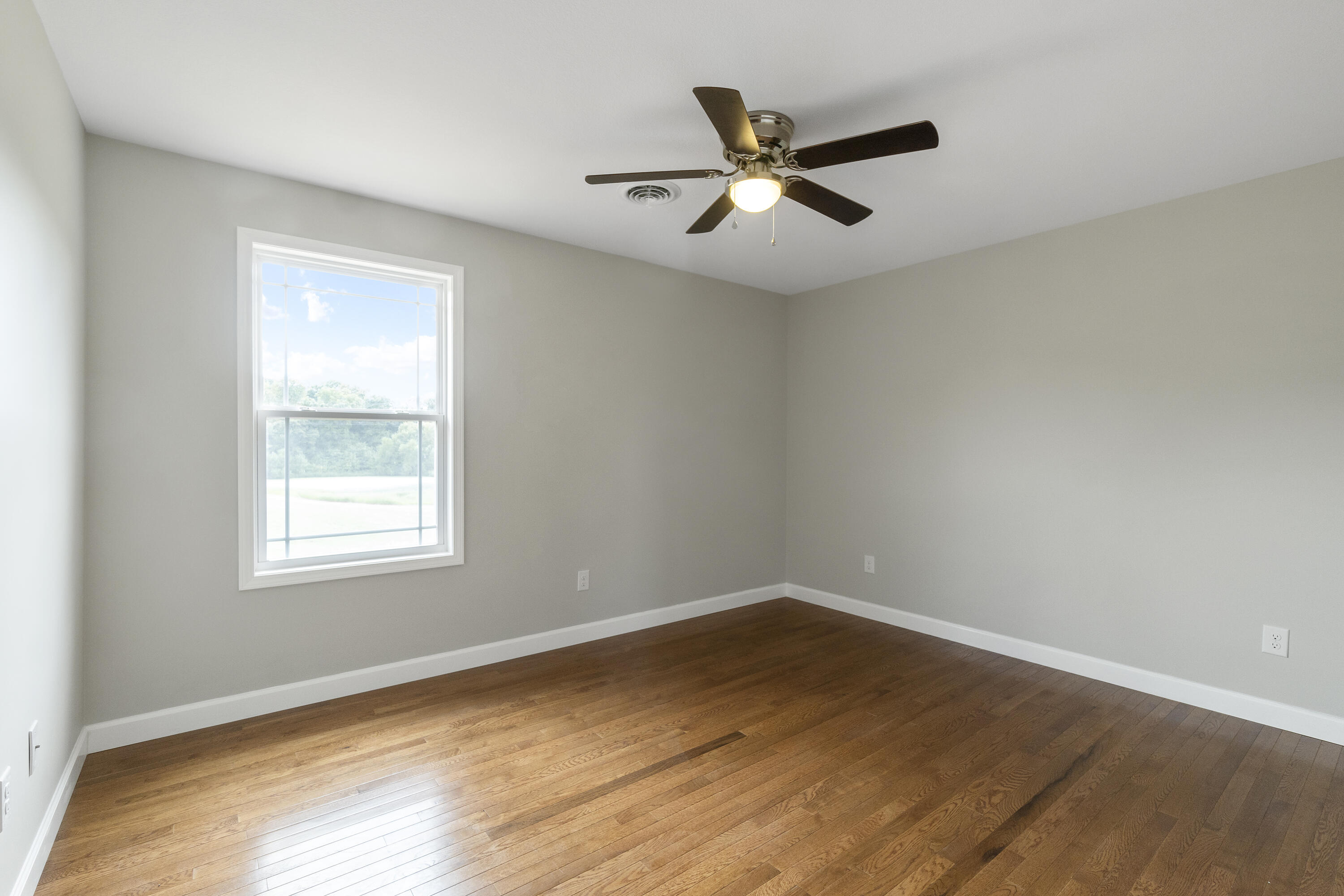 295 North Massengill Road Greeneville, TN 37743 - Photo 24 of 52 DSC03502