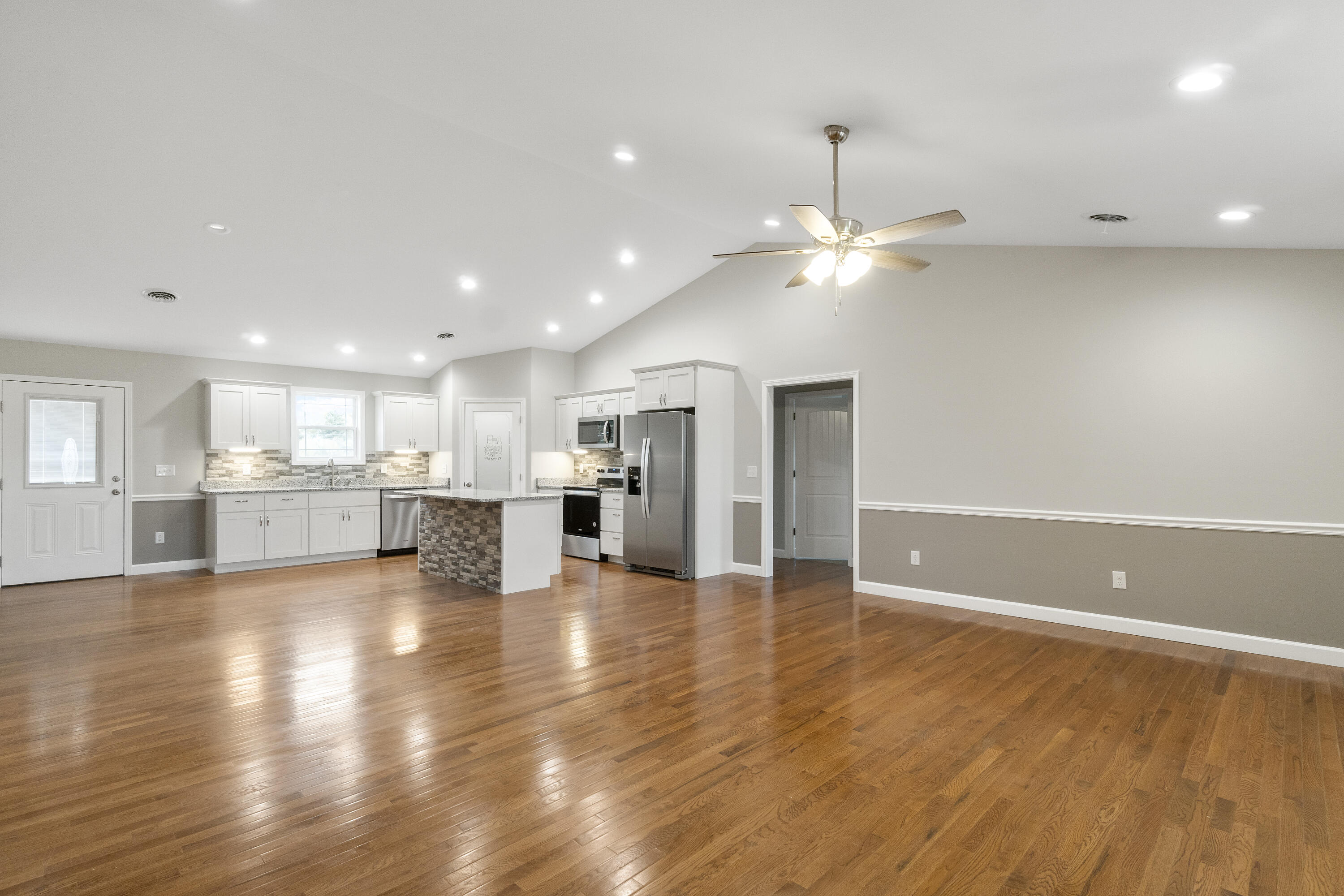295 North Massengill Road Greeneville, TN 37743 - Photo 7 of 52 DSC07325