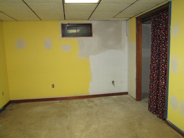 600 Schoolgate Road New Lenox, IL 60451 - Photo 15 of 24 a view of a garage