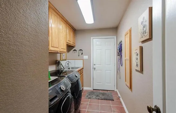 $2,500 | 10899 Jackson Road, Krum, TX 76249