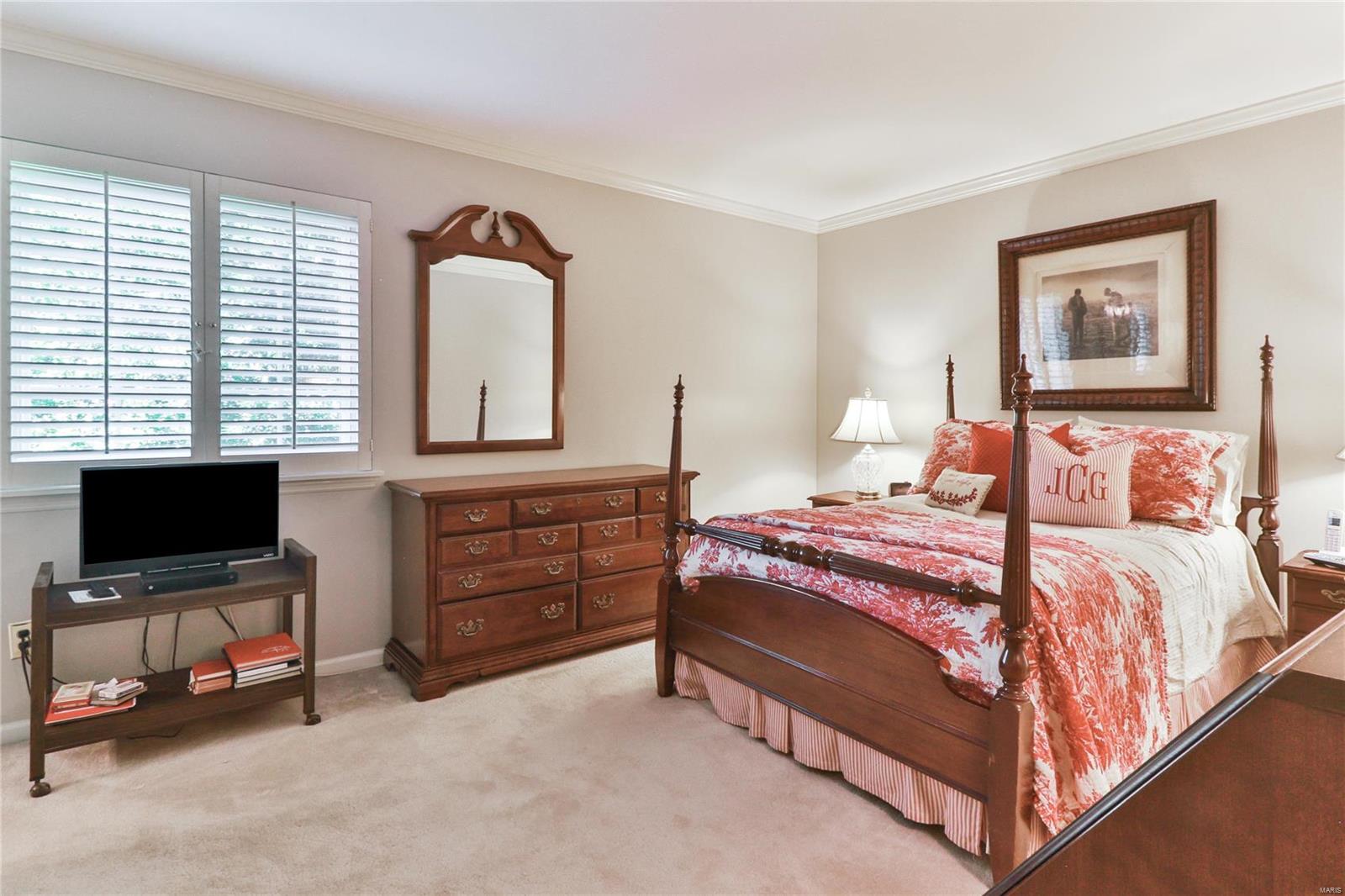 12914 Huntercreek Road St. Louis, MO 63131 - Photo 19 of 35 Gallery Image 19