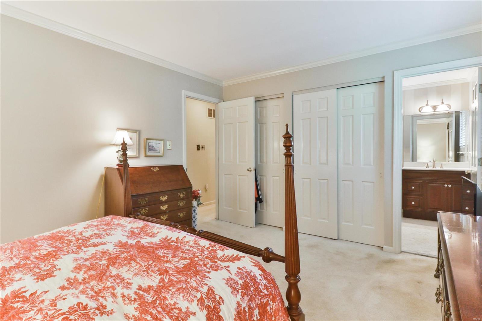 12914 Huntercreek Road St. Louis, MO 63131 - Photo 20 of 35 Gallery Image 20