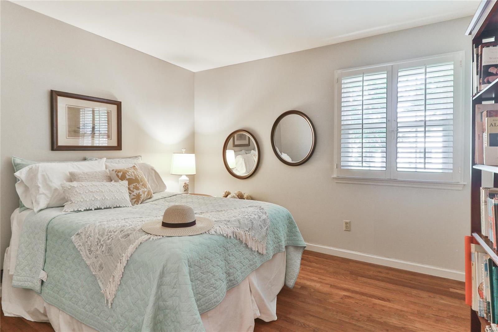 12914 Huntercreek Road St. Louis, MO 63131 - Photo 25 of 35 Gallery Image 25