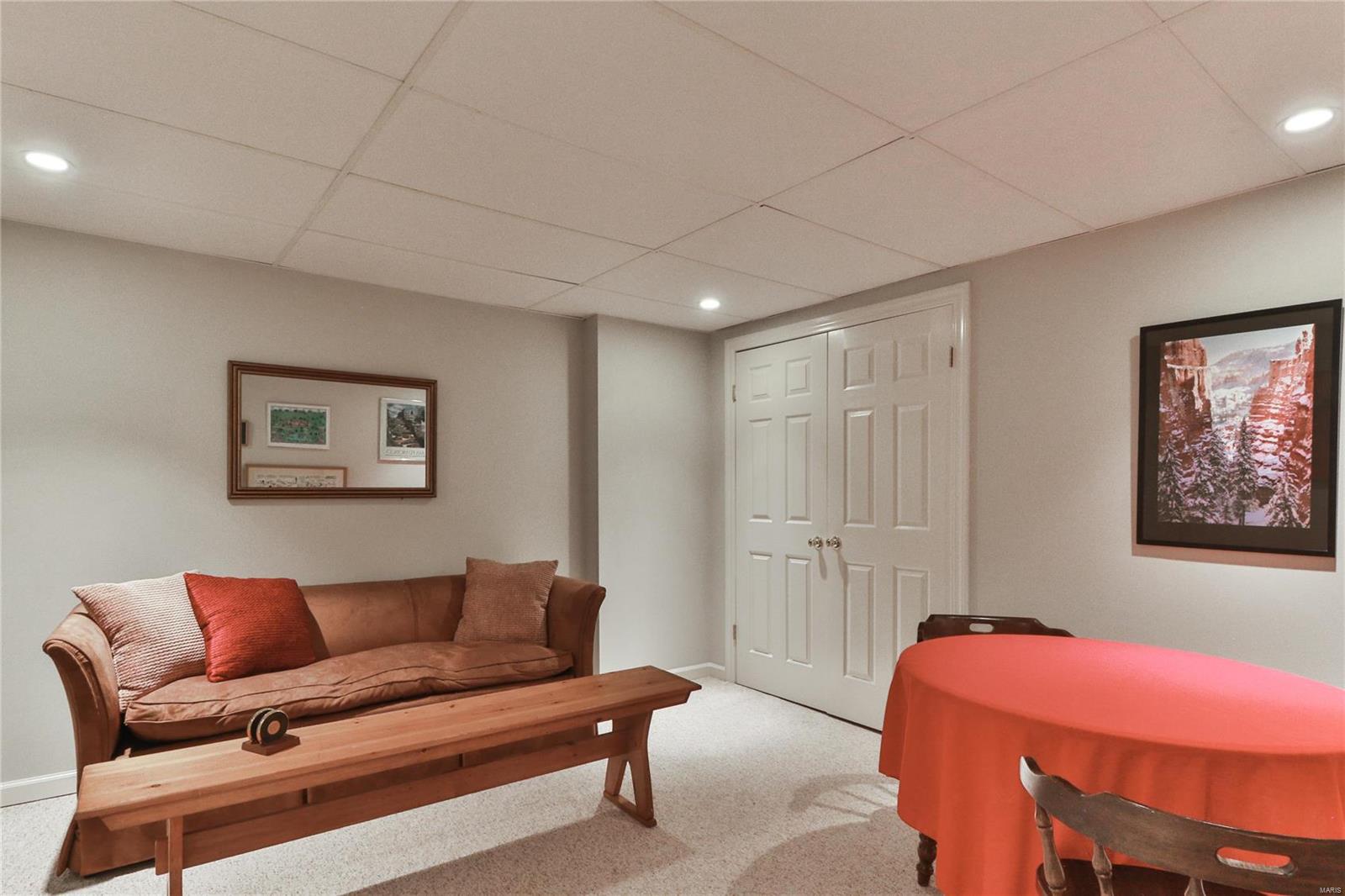 12914 Huntercreek Road St. Louis, MO 63131 - Photo 31 of 35 Gallery Image 31