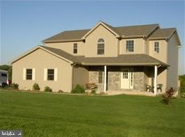 915 East Butter Road York, PA 17406 - Photo 2 of 6