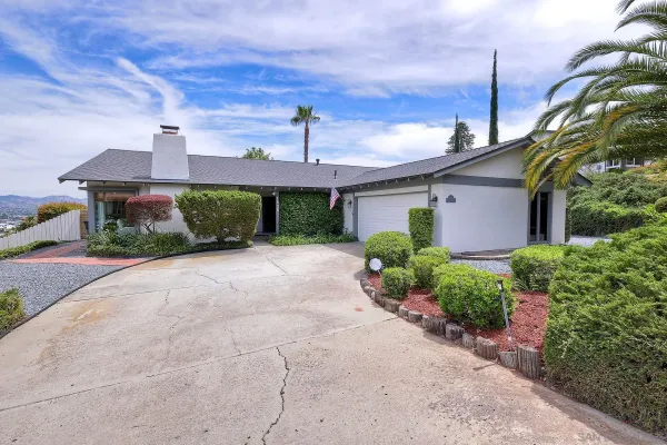 $1,100,000 | 1535 Avenida Ladera, El Cajon, CA 92020
