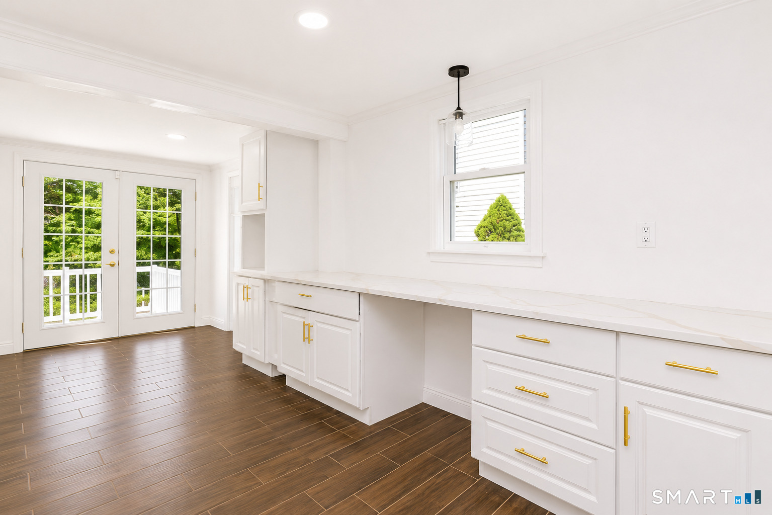 98 Woodmere Road West Hartford, CT 06119 - Photo 16 of 40