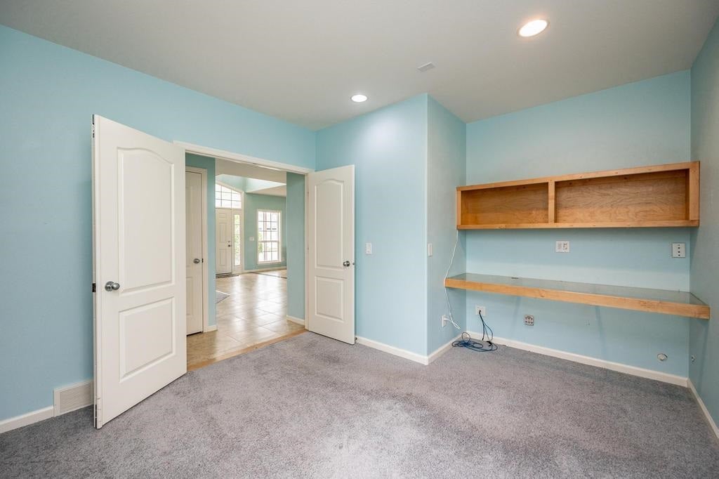 2470 Newcastle Road Marion, IA 52302 - Photo 20 of 51 Gallery Image 20