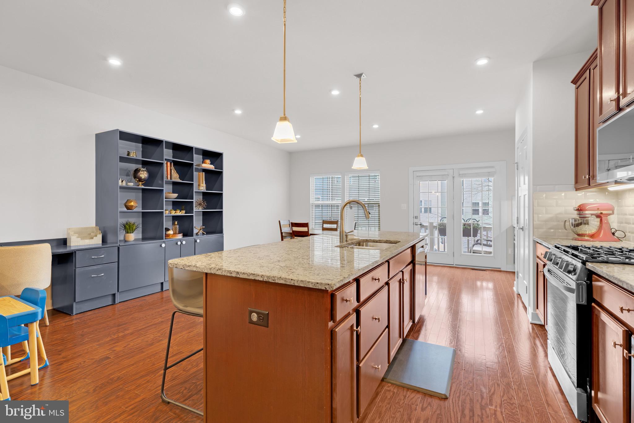 18020 Red Cedar Road Dumfries, VA 22026 - Photo 15 of 42