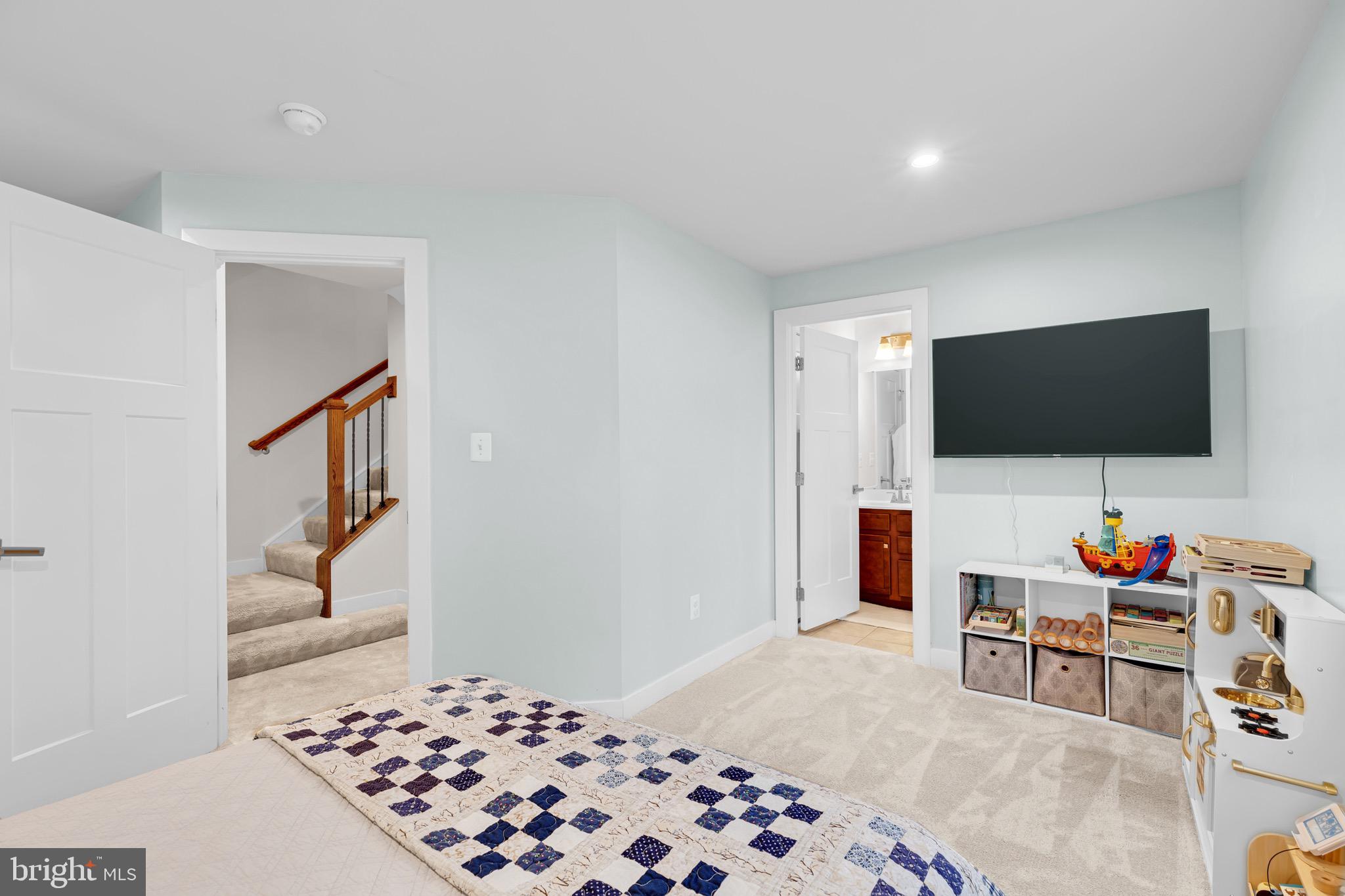 18020 Red Cedar Road Dumfries, VA 22026 - Photo 38 of 42