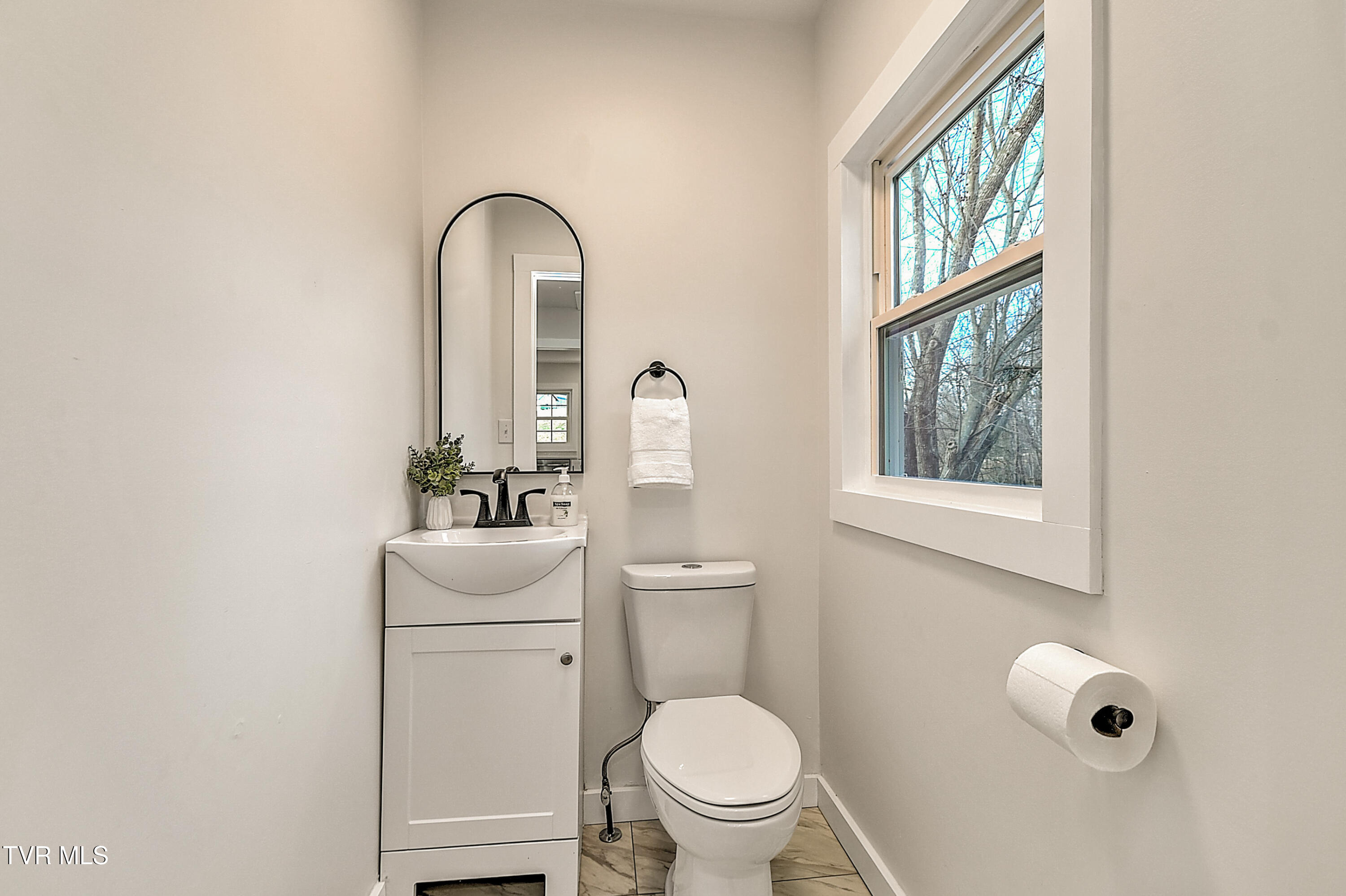 248 Dean Archer Road Jonesborough, TN 37659 - Photo 16 of 83 248 Dean Archer CP-16