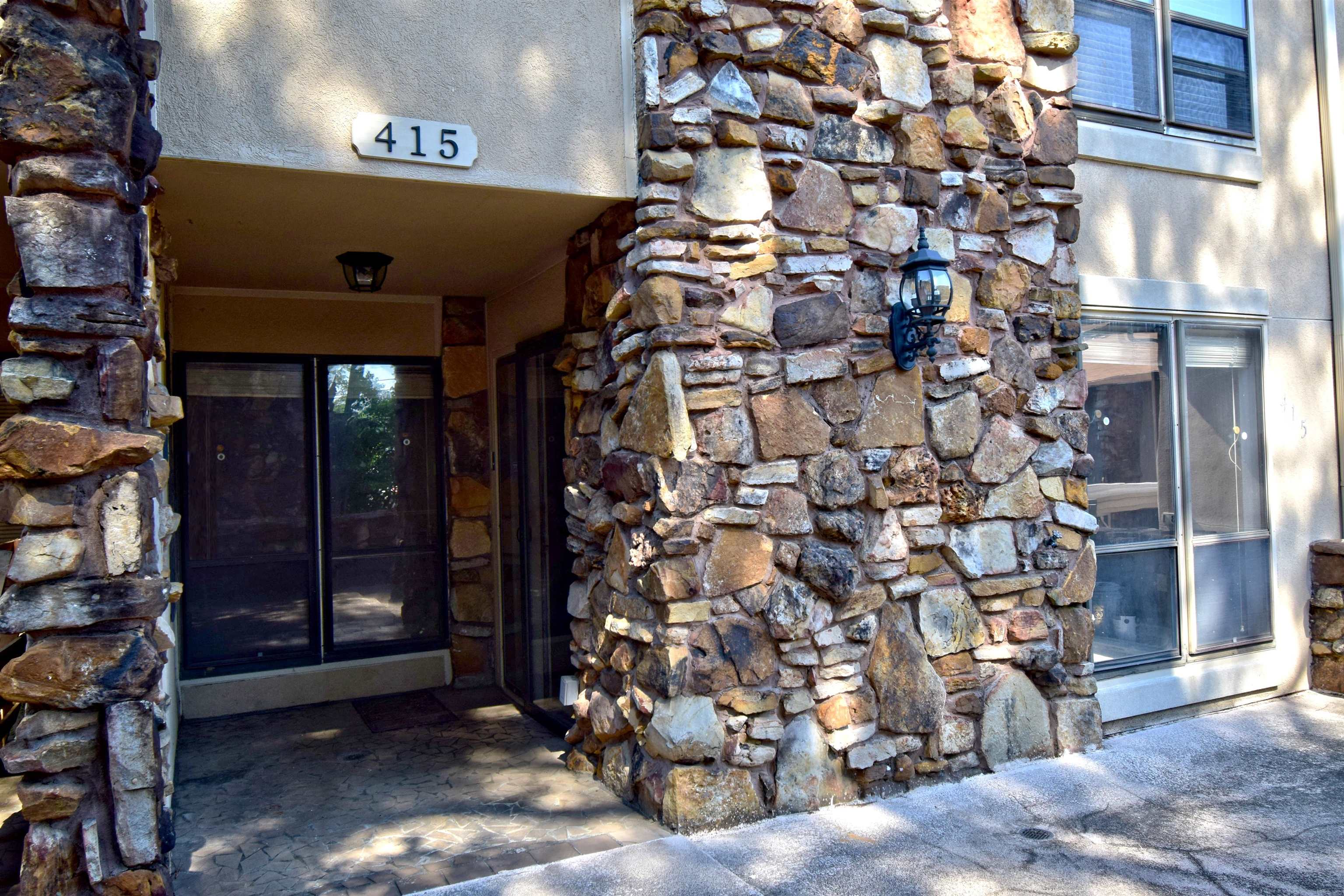 415 South Perkins Road, Unit 415 Memphis, TN 38117 - Photo 1 of 15 Gallery Image 1