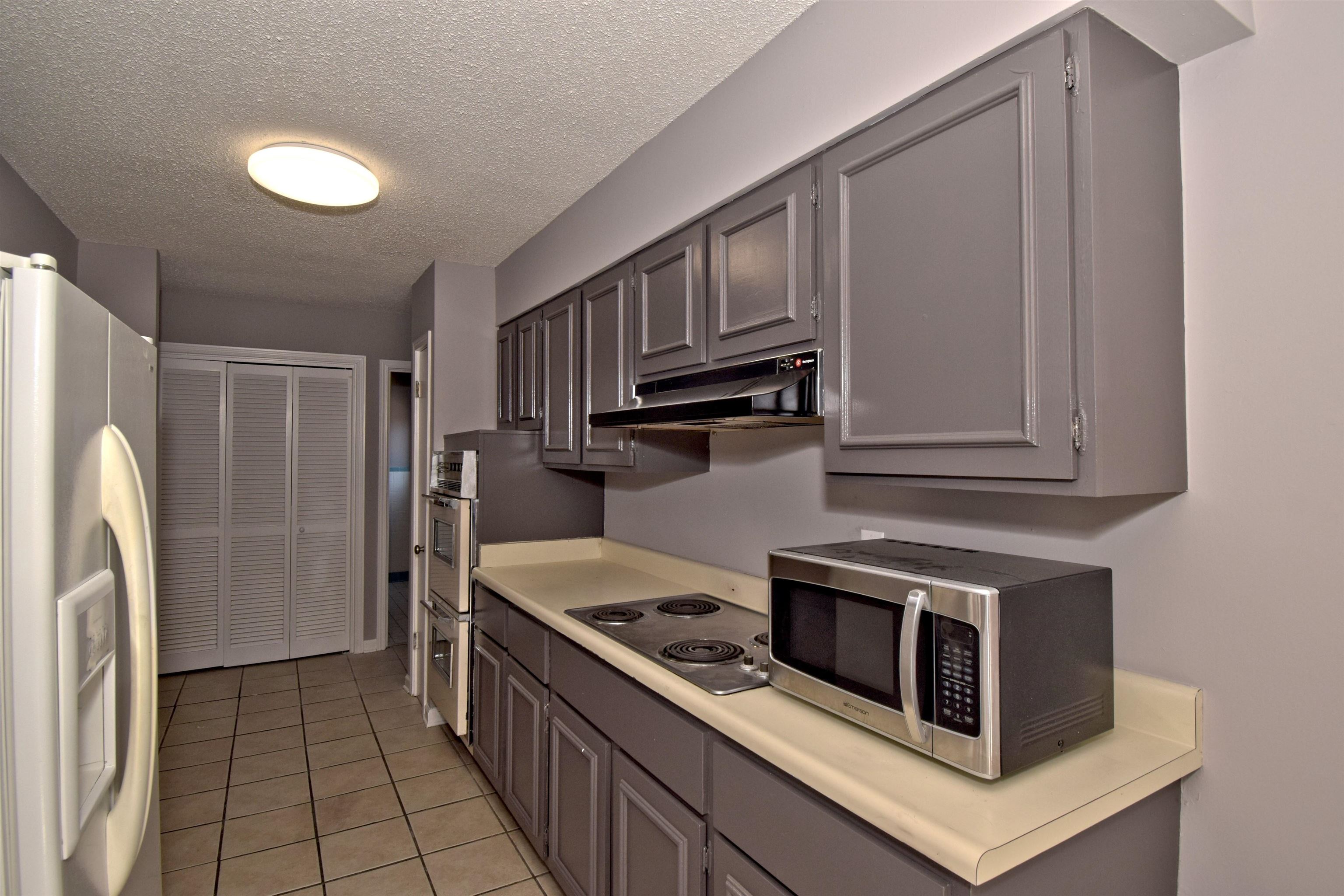 415 South Perkins Road, Unit 415 Memphis, TN 38117 - Photo 10 of 15 Gallery Image 10