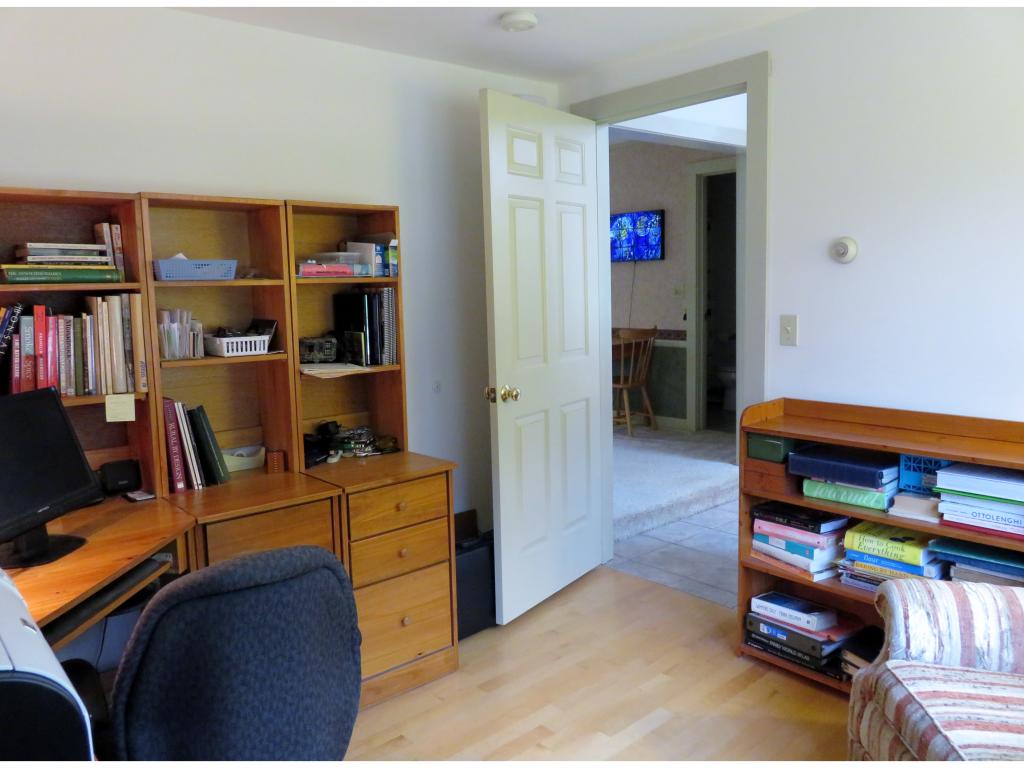 458 Squantum Road Jaffrey, NH 03452 - Photo 7 of 36