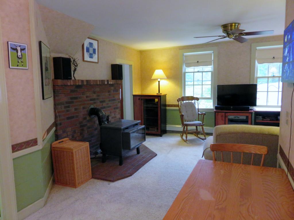 458 Squantum Road Jaffrey, NH 03452 - Photo 10 of 36
