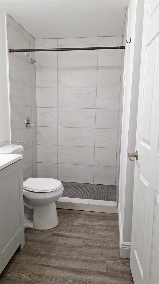 Sunflower Tamarac, FL 33321 - Photo 4 of 6