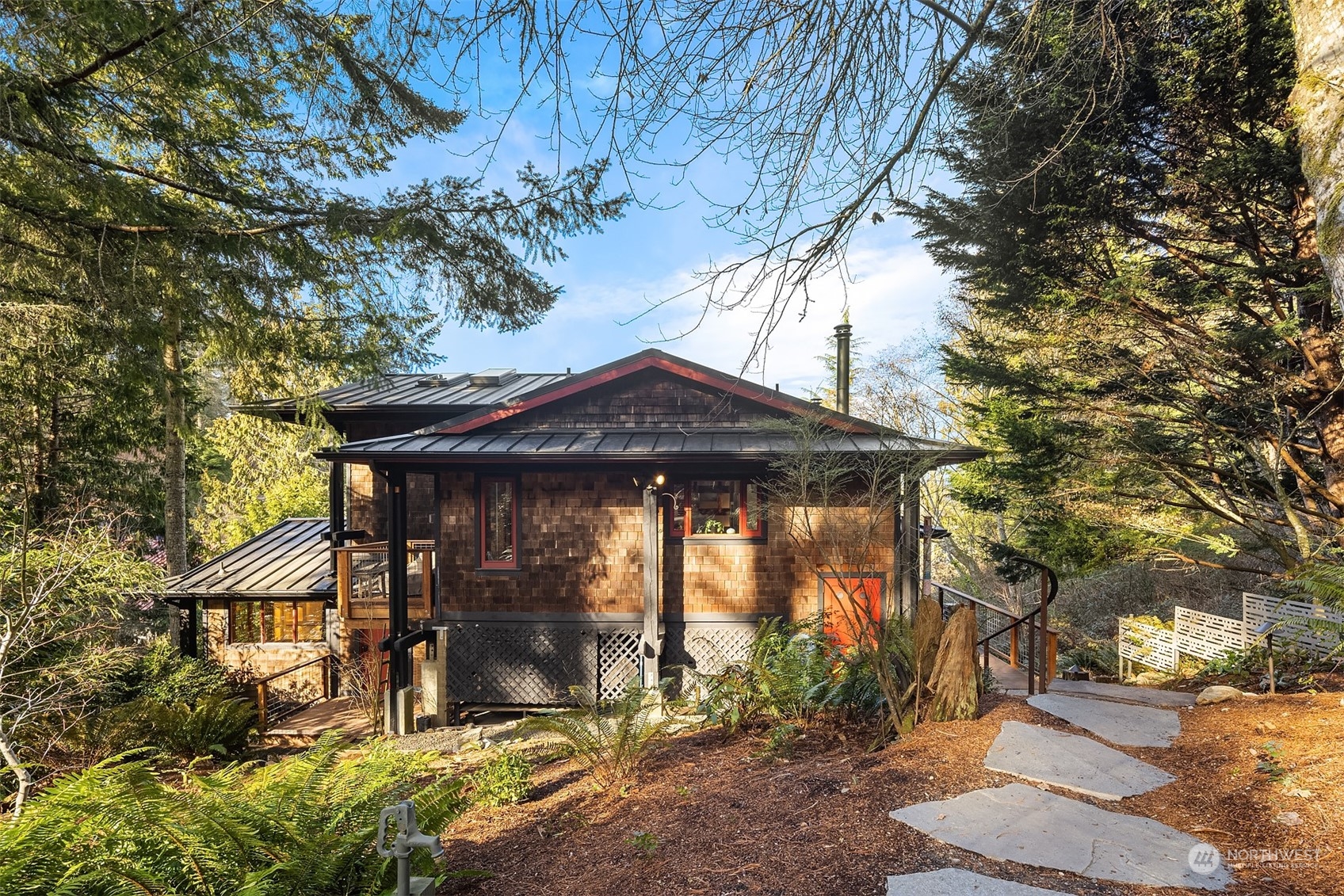 12804 Southwest Ober Beach Road Vashon, WA 98070 - Photo 1 of 34 Gallery Image 1