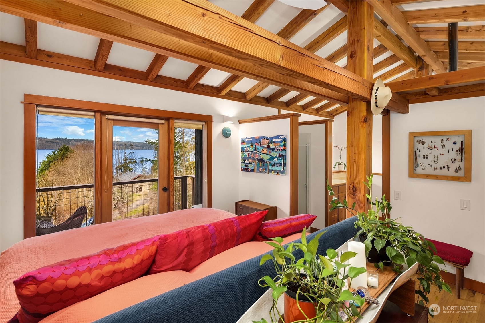 12804 Southwest Ober Beach Road Vashon, WA 98070 - Photo 16 of 34 Gallery Image 16