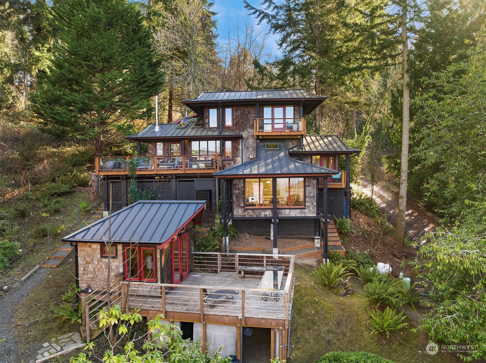 12804 Southwest Ober Beach Road Vashon, WA 98070 - Photo 26 of 34 Gallery Image 26