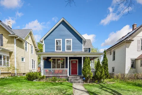 $375,000 | 891 Carroll Avenue, St. Paul, MN 55104