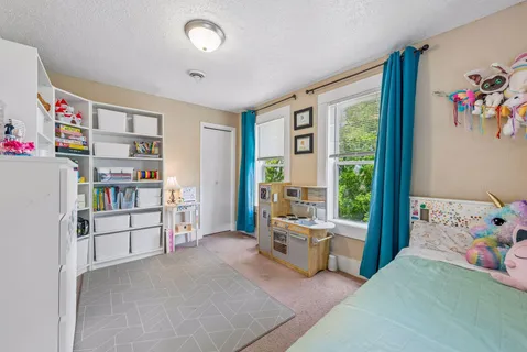$375,000 | 891 Carroll Avenue, St. Paul, MN 55104