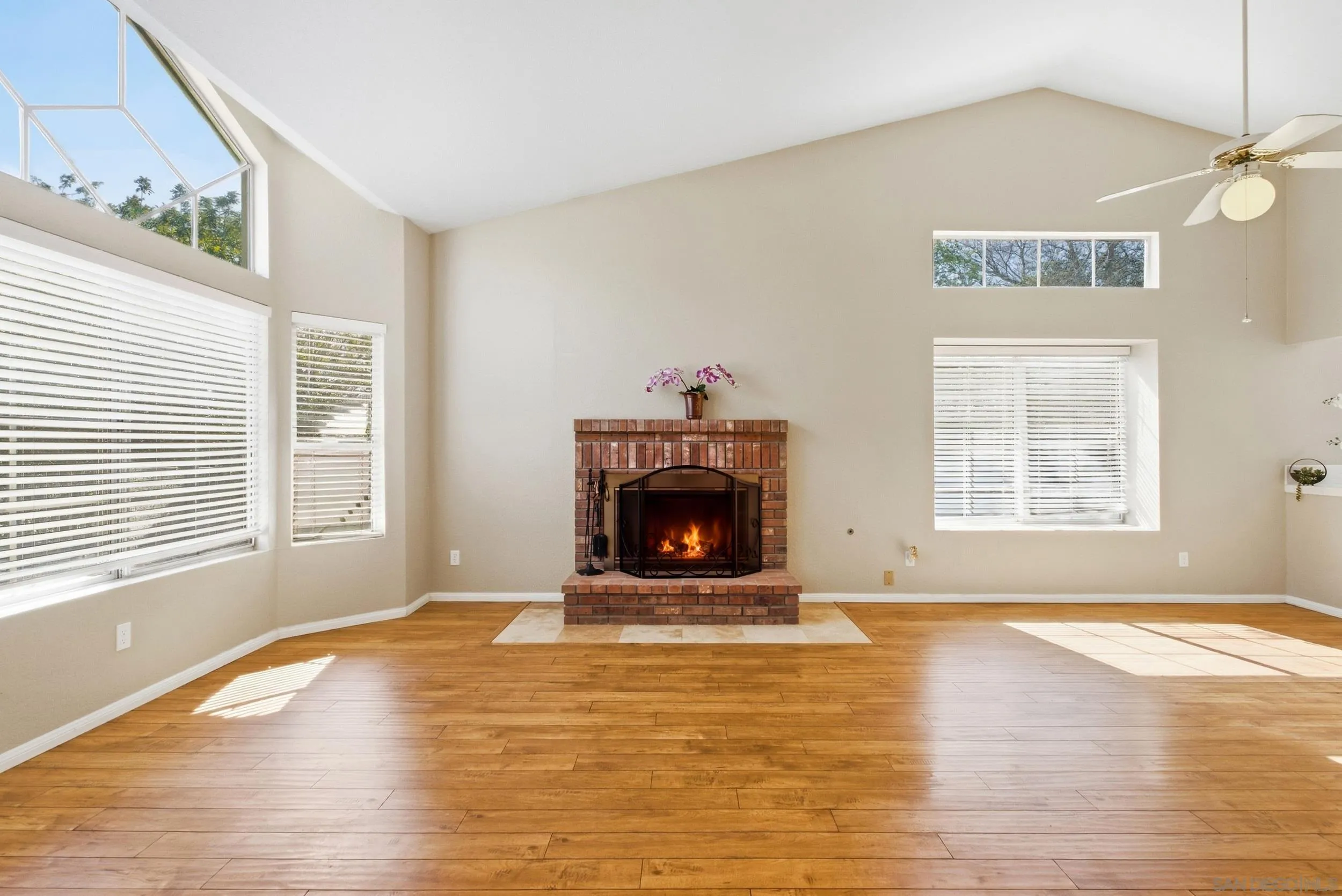 2808 Jed Road Escondido, CA 92027 - Photo 3 of 32 Gallery Image 3