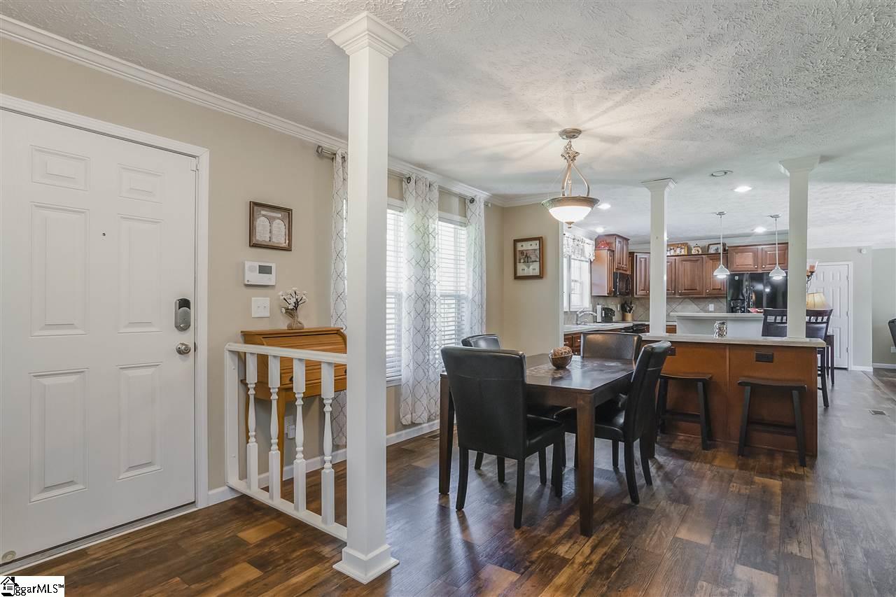 484 Bill Pearson Road Woodruff, SC 29388 - Photo 6 of 34