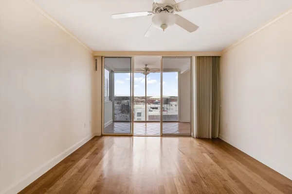 $564,000 | 200 Wagner Place, Unit 1407/1408, Memphis, TN 38103