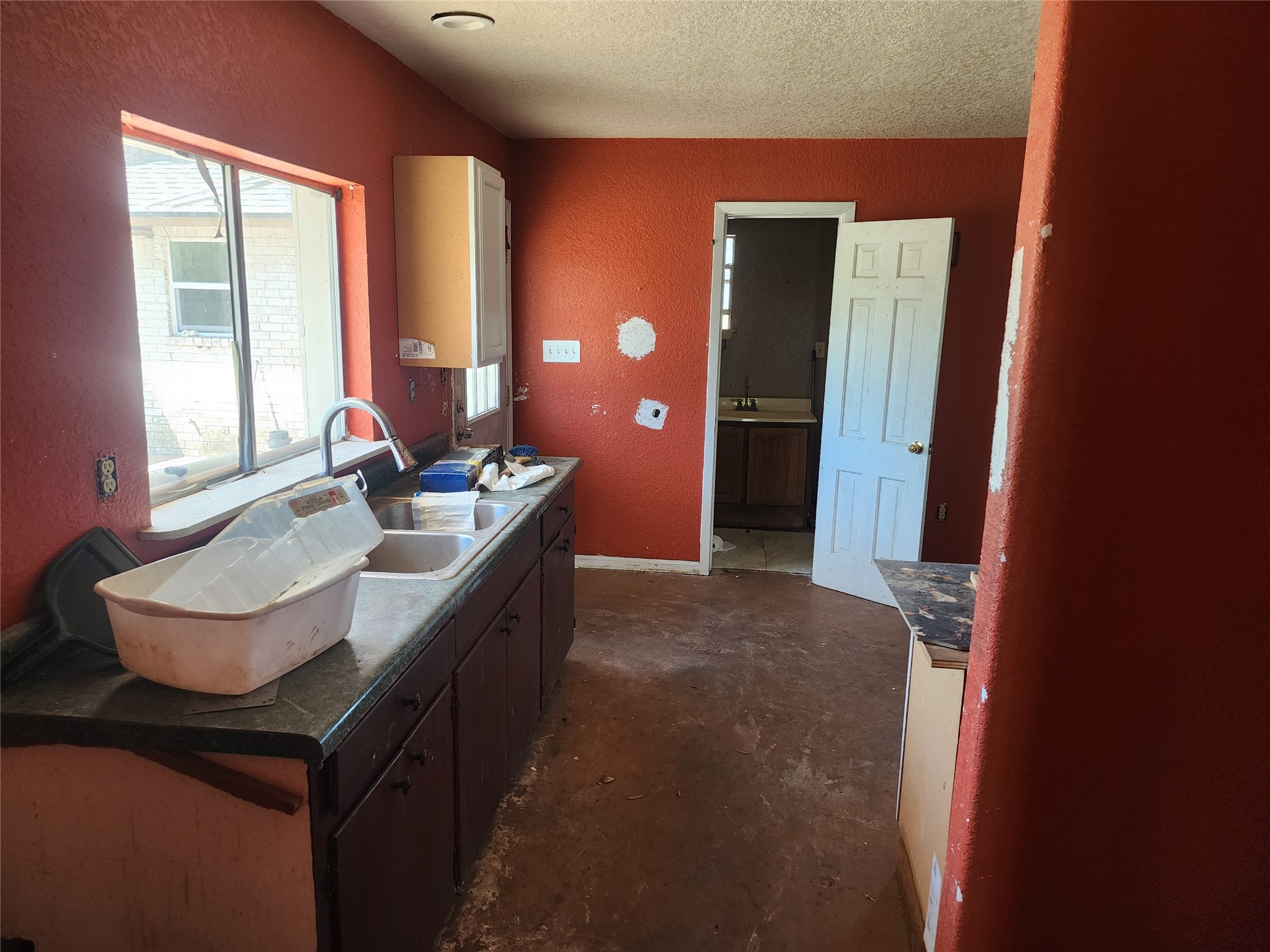 1118 County Road 47 Angleton, TX 77515 - Photo 18 of 23