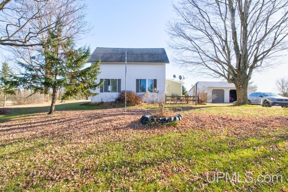 N9578 Lance Road Daggett, MI 49821 - Photo 4 of 58