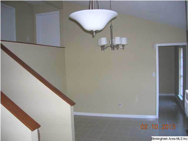 1117 Oak Hill Road Fairfield, AL 35064 - Photo 4 of 12