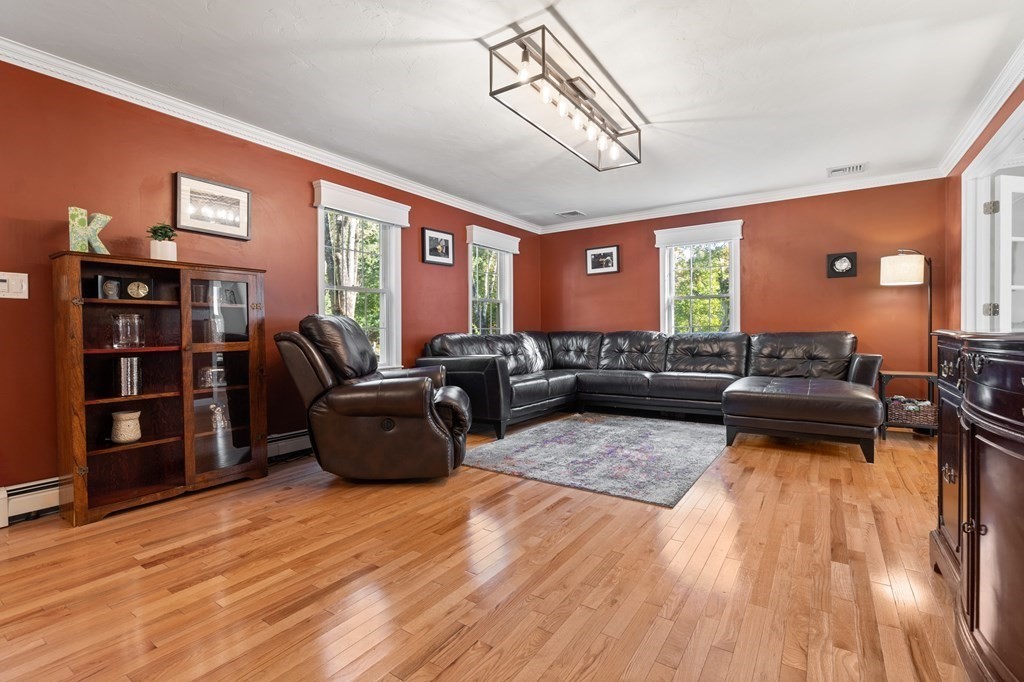 8 Cadman Road Mendon, MA 01756 - Photo 7 of 42 Gallery Image 7