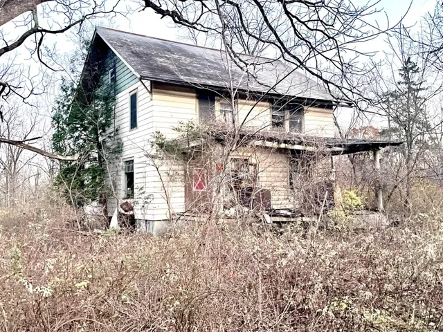 $495,000 | 13066 Rte 9W, New Baltimore, NY 12192