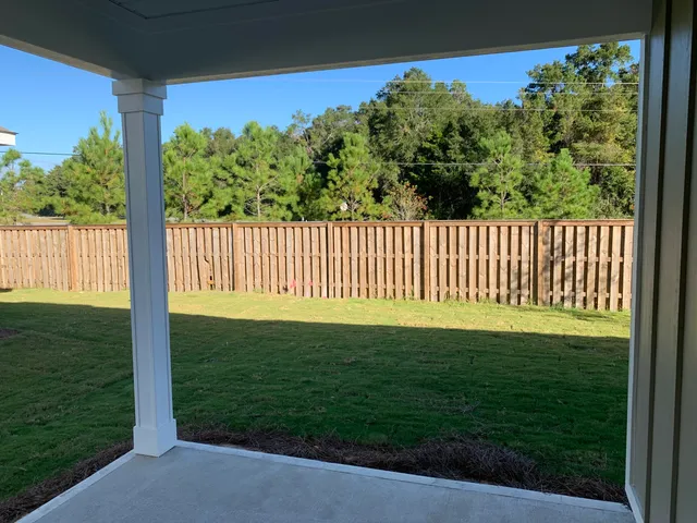 $2,600 | 491 Lightning Bug Lane, Unit LOT 11, Freeport, FL 32439