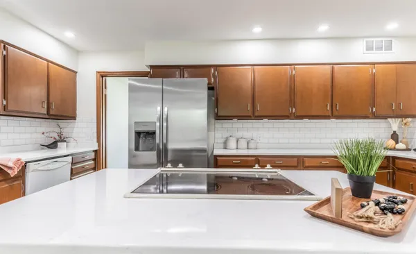 $314,900 | 7599 Meadow Lane, Newburgh, IN 47630