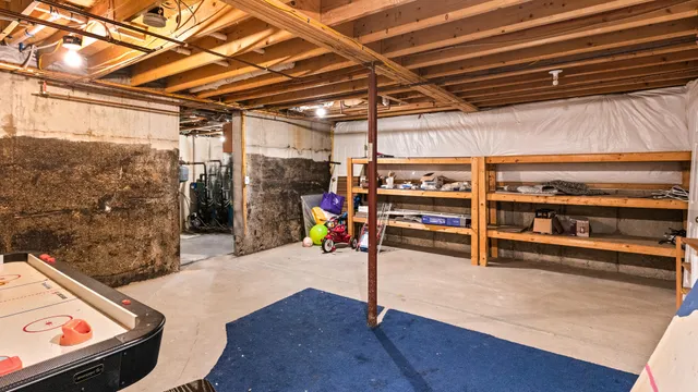 $498,000 | 86 Back Cove Drive, Turner, ME 04282