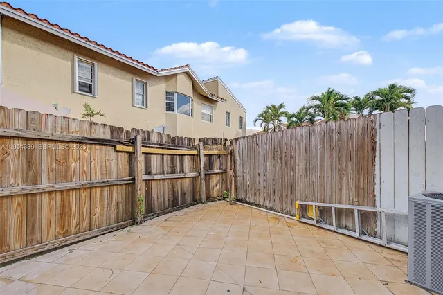 $2,650 | 6560 Southwest 138th Court, Unit 801, Miami, FL 33183