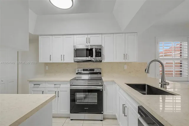 $2,650 | 6560 Southwest 138th Court, Unit 801, Miami, FL 33183