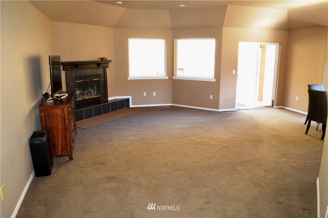 1130 Pitcher Canyon Road Wenatchee, WA 98801 - Photo 18 of 20 Gallery Image 18