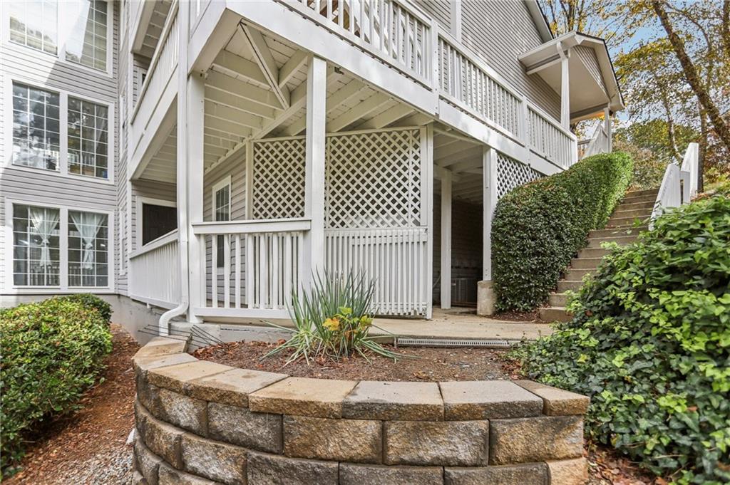 801 Countryside Place Smyrna, GA 30080 - Photo 22 of 34 a view of a house with sitting area