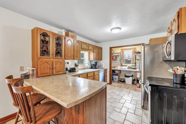 $565,000 | 265 Leeward Street, Sturgeon Bay, WI 54235